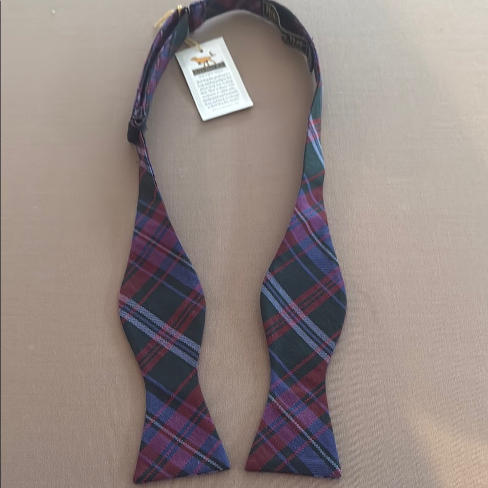 NEW With TAGS Bird Dog Bay Plaid Bow Tie - Multicolor